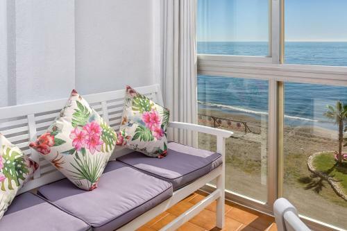 Amazing Sea View Apartment And Relax Area