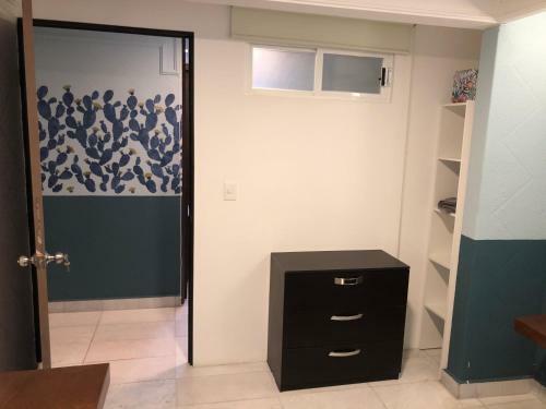 Caravansaro Horacio 1719 Polanco