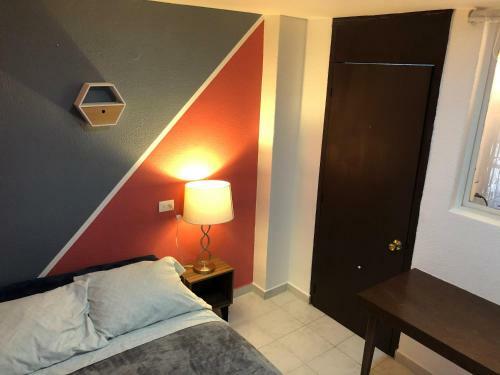 Caravansaro Horacio 1719 Polanco