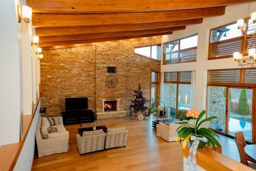 Villa Luxury Houses In Dobrinishte