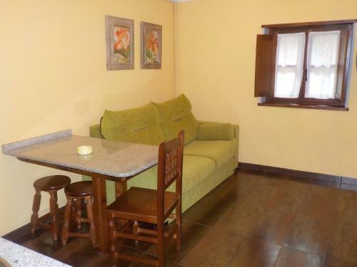 Apartamentos Rurales La Husteriza