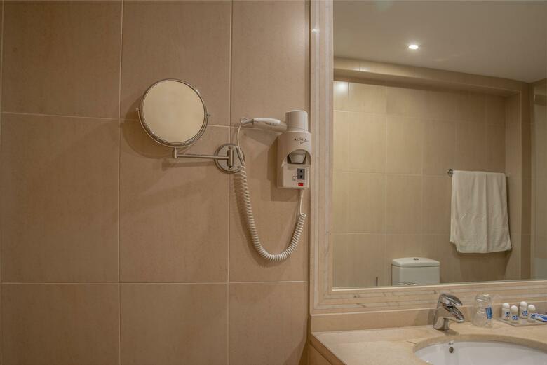 Hotel TRYP Dona Maria