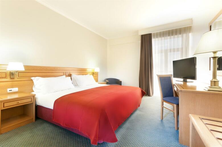 Hotel TRYP Dona Maria