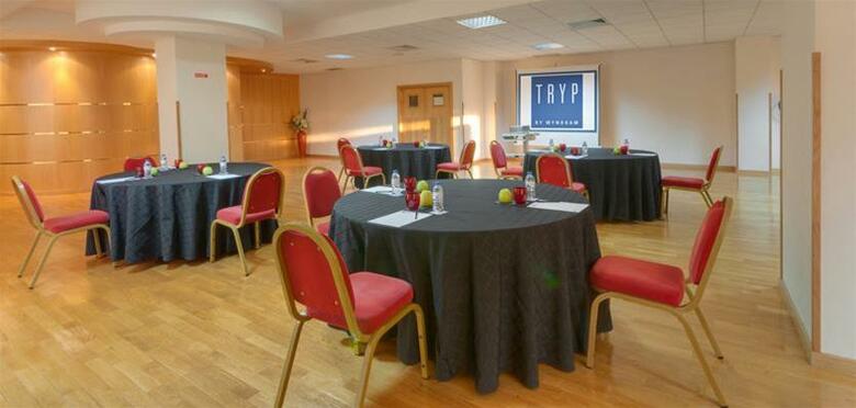 Hotel TRYP Dona Maria