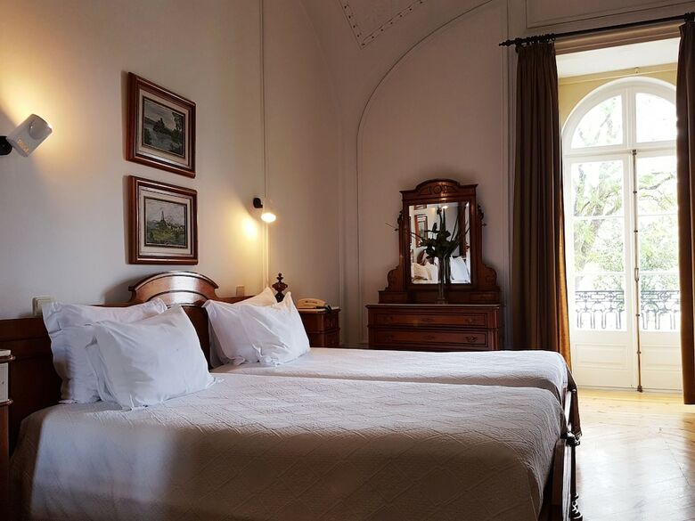 Hotel De Moura