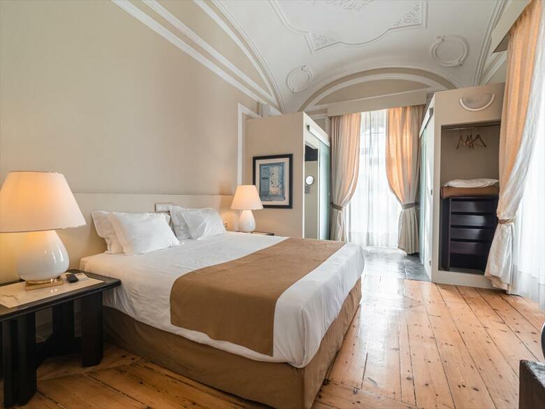 Hotel De Moura