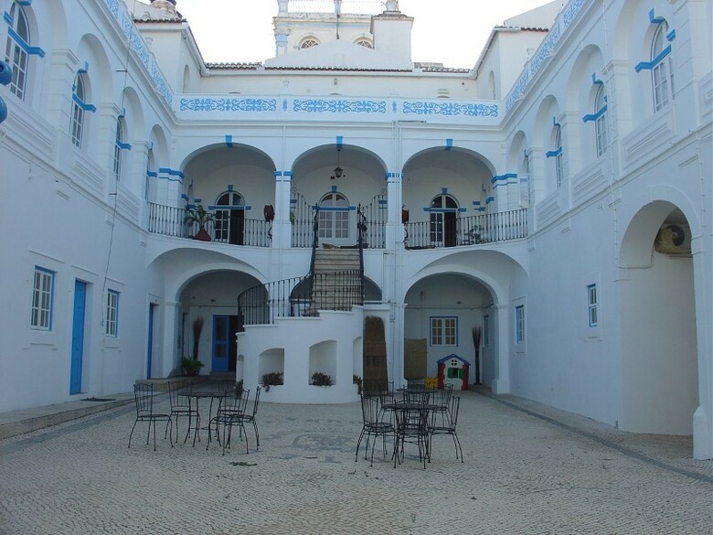 Hotel De Moura