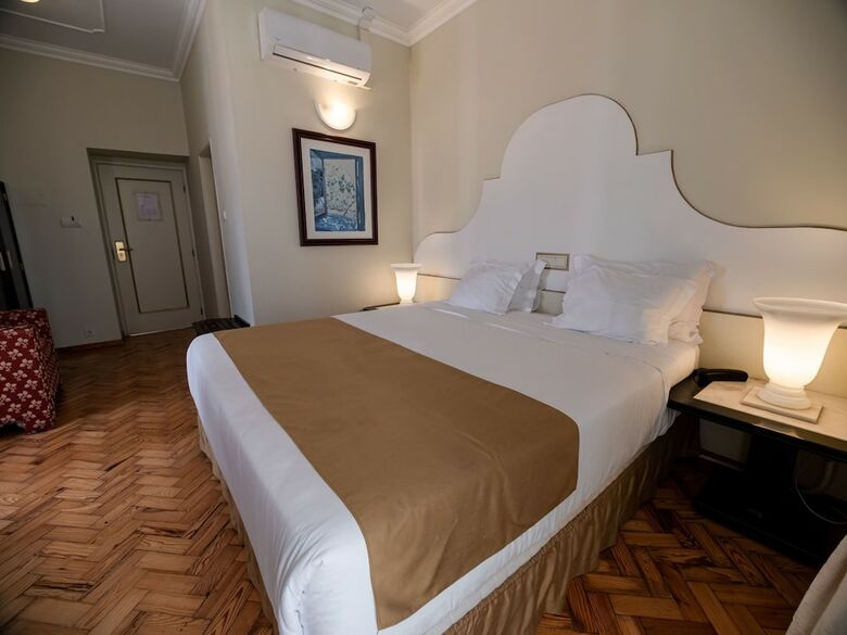Hotel De Moura