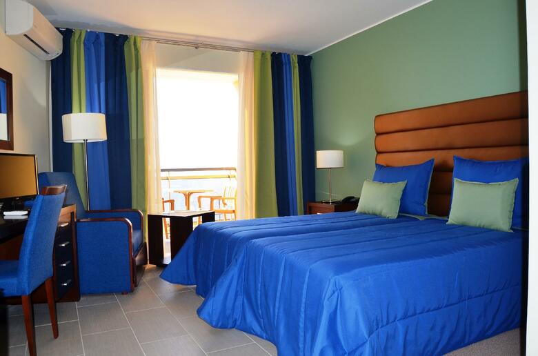 Hotel Tropical