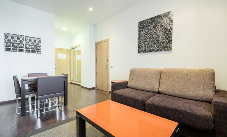 Hotel Ilunion Aqua 4
