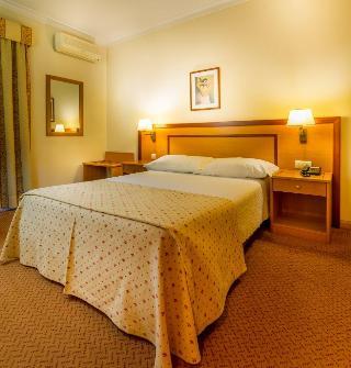 Hotel Santa Euf�mia