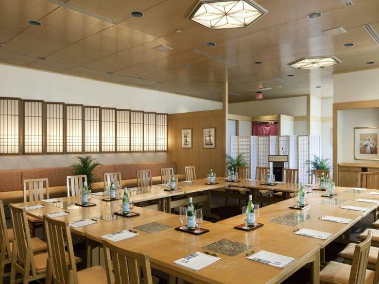 Hawaii Prince Hotel