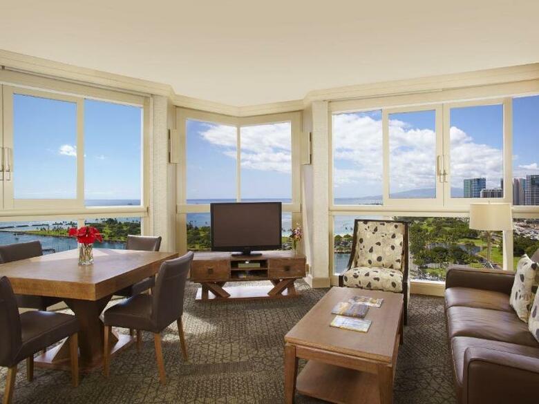Hawaii Prince Hotel