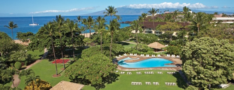 Kaanapali Beach Hotel