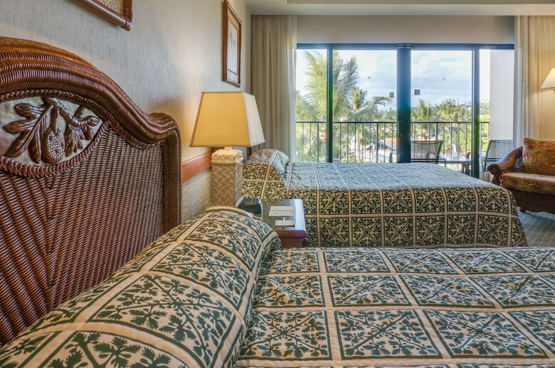 Kaanapali Beach Hotel