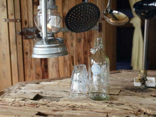 Unique Tent Lodge Located In Callantsoog With Garden