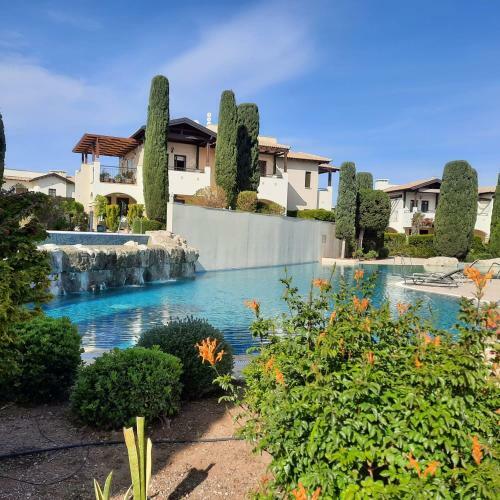 Apartamento Helios Heights Spirits, Aphrodite Hills Golf Resort