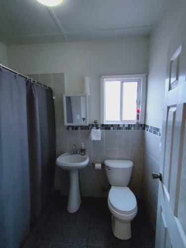 2-bedroom Apartment Centrally Located, Near Us Consulate