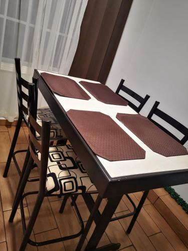 2-bedroom Apartment Centrally Located, Near Us Consulate