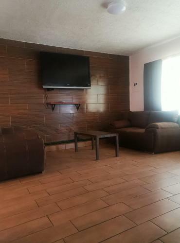 2-bedroom Apartment Centrally Located, Near Us Consulate