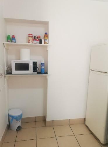 2-bedroom Apartment Centrally Located, Near Us Consulate