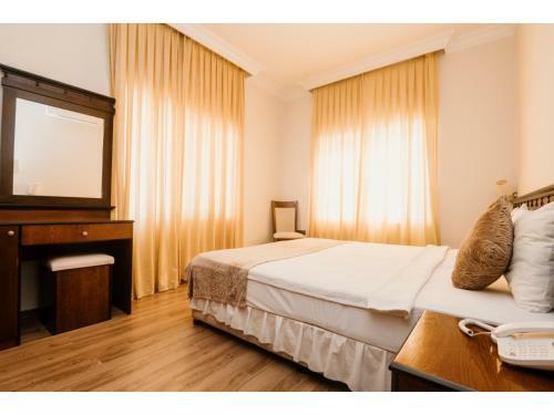 Sammy's Hotel