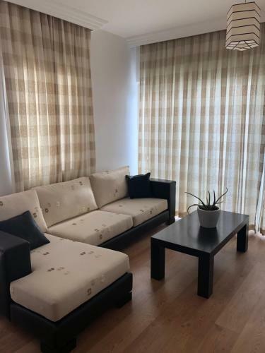 Apartamento Spacious And Comfortable Central Kyrenia Flat