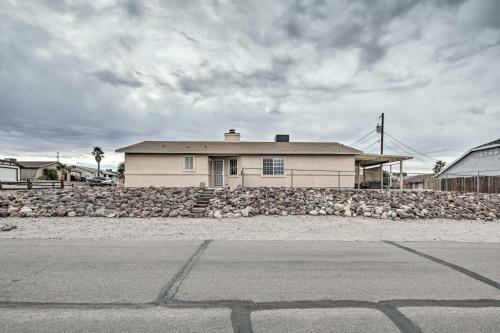 Sleek Az Retreat, 10 Mi To Colorado River!