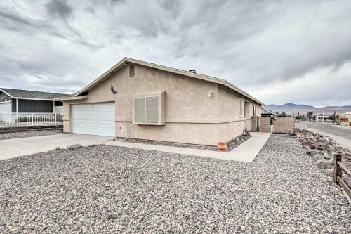 Sleek Az Retreat, 10 Mi To Colorado River!