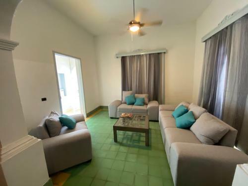 Hotel Hostal Casablanca