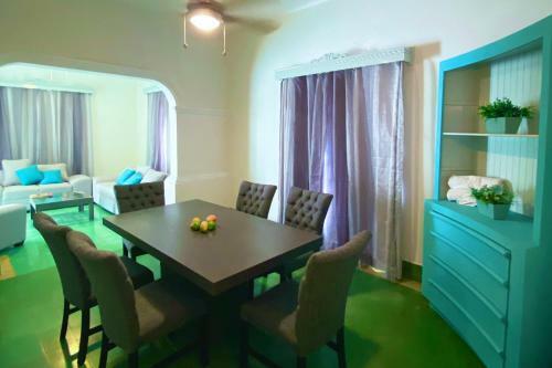 Hotel Hostal Casablanca