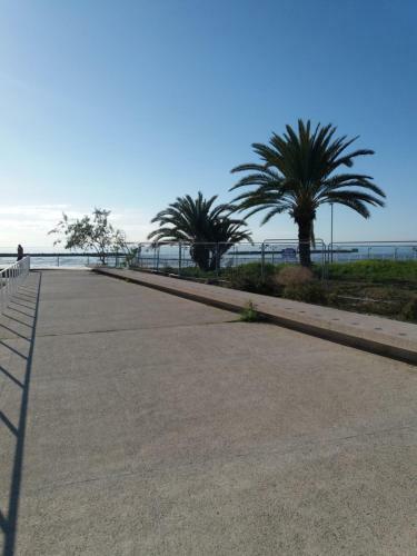 Girasol Beach Apartment 200m From Yanathes Beach
