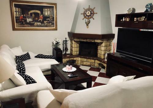 Casa Grande Con Piscina