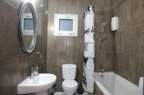Apartamento 930m To Beach-2 Bedroom+veranda-perfect Located