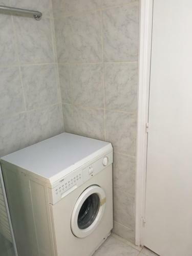 Larnaca Beach Apartment 1a