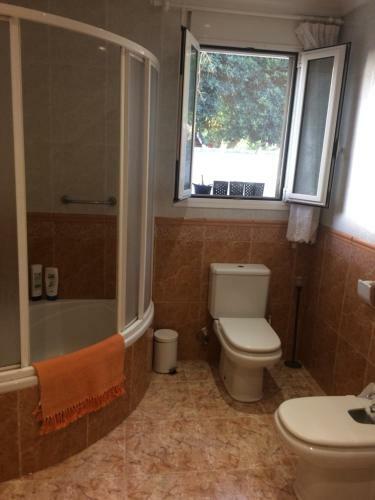 Habitaci�n Doble Con Ba�o Privado, 4 L�nea de Playa