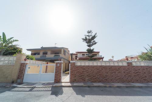 Expoholidays-chalet Bahari Primera Linea de Playa