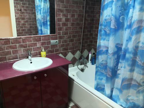 Apartamento Atico En El Centro. Roquetas de Vacaciones