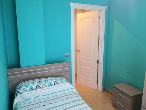Apartamento Atico En El Centro. Roquetas de Vacaciones