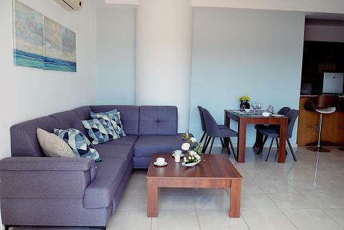 Nicolaides Sea View Apartments