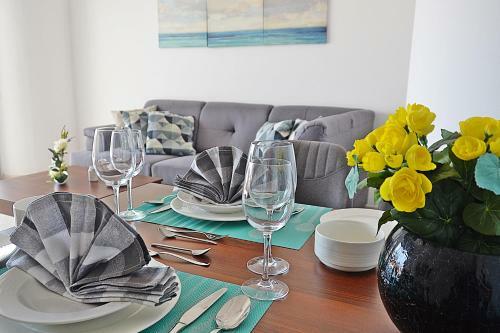 Nicolaides Sea View Apartments