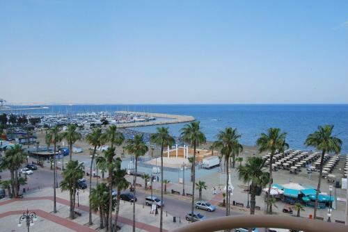 Apartment,near The Beach Pinikoudes