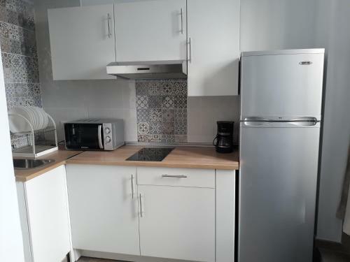 Apartamento Puerta Alameda Suites