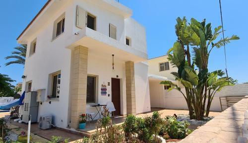 Villa Maria Petounta