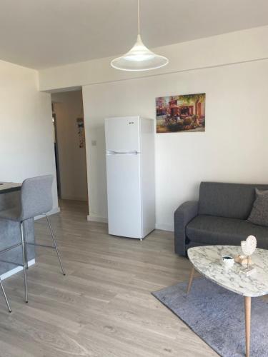 Alex Beach Apartment 503