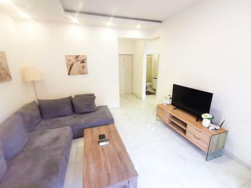 The White Pearl Apartment