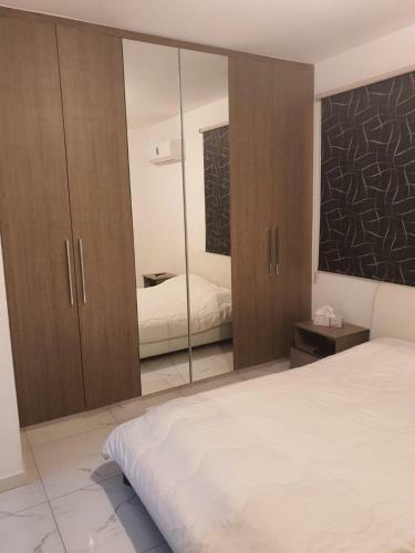 Immaculate 2-bed Apartment In Larnaca