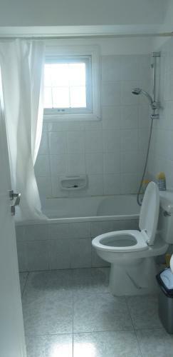 2 Bedroom Apartment Near Finikoudes