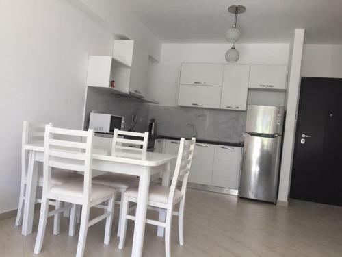 Green View Apartment