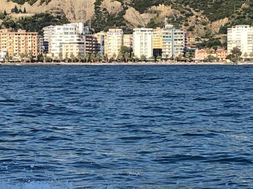 Vlora Attractive Holiday Apartment 2